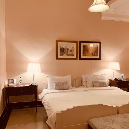 The Elgin Fairlawn, Kolkata Hotell Eksteriør bilde
