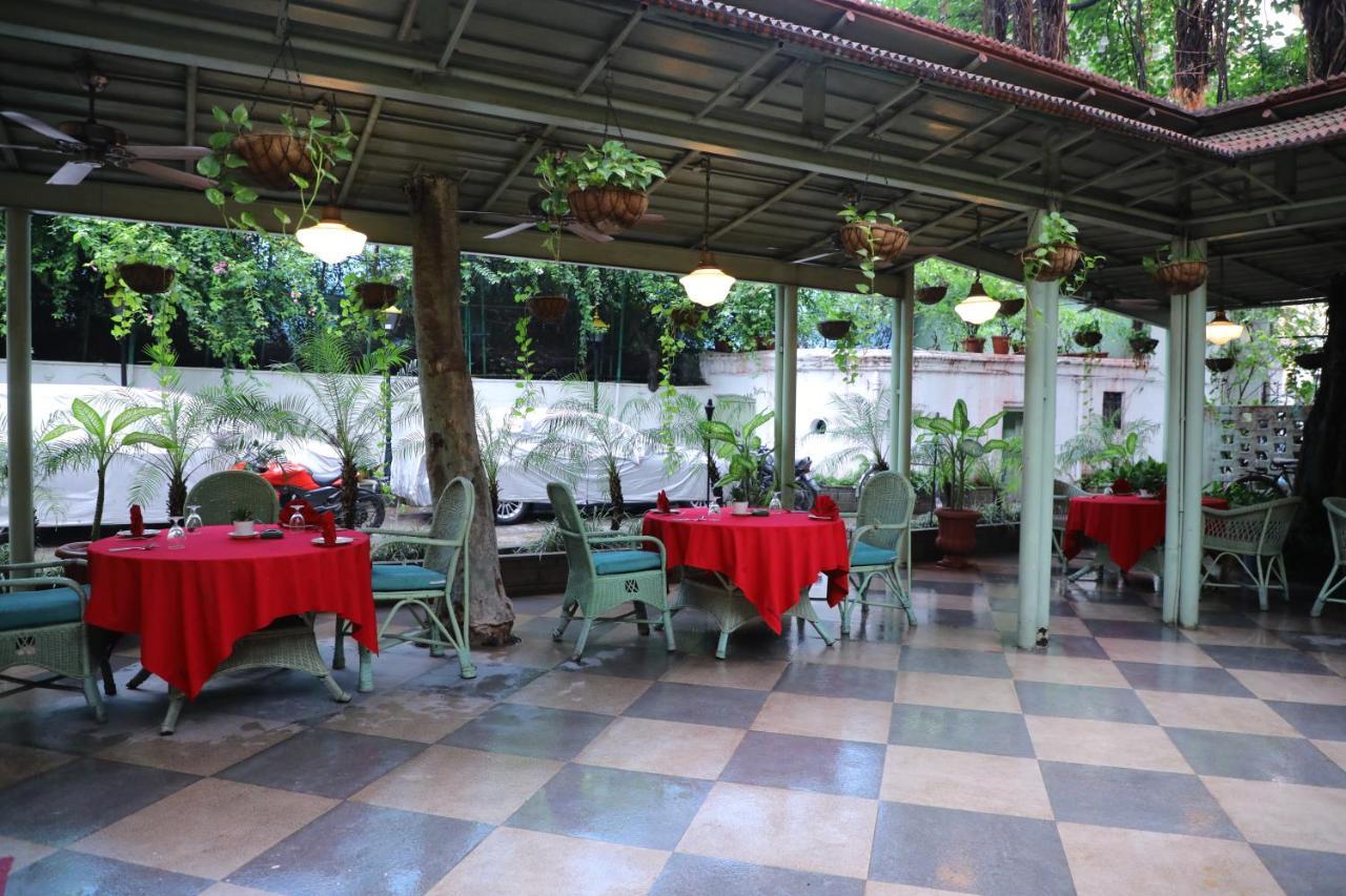 The Elgin Fairlawn, Kolkata Hotell Eksteriør bilde