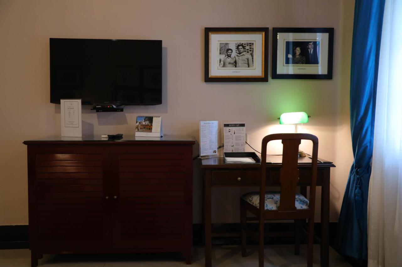 The Elgin Fairlawn, Kolkata Hotell Eksteriør bilde