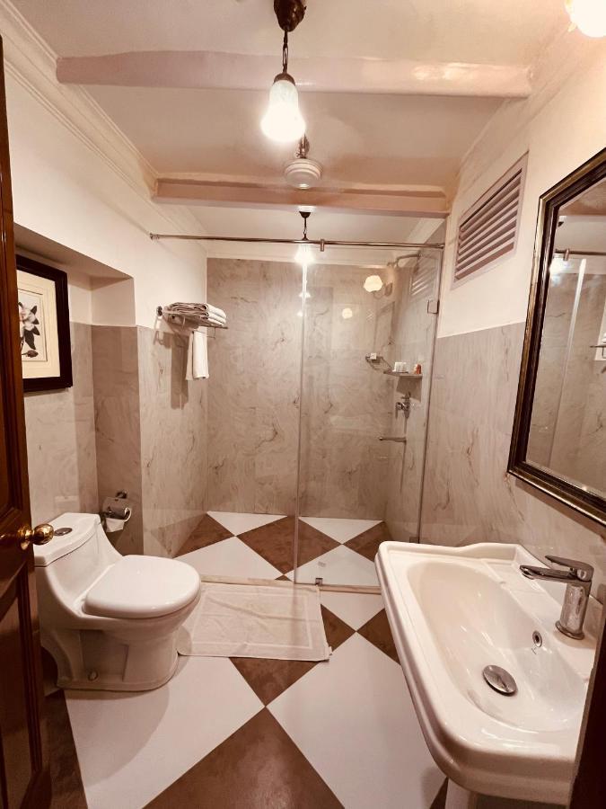The Elgin Fairlawn, Kolkata Hotell Eksteriør bilde