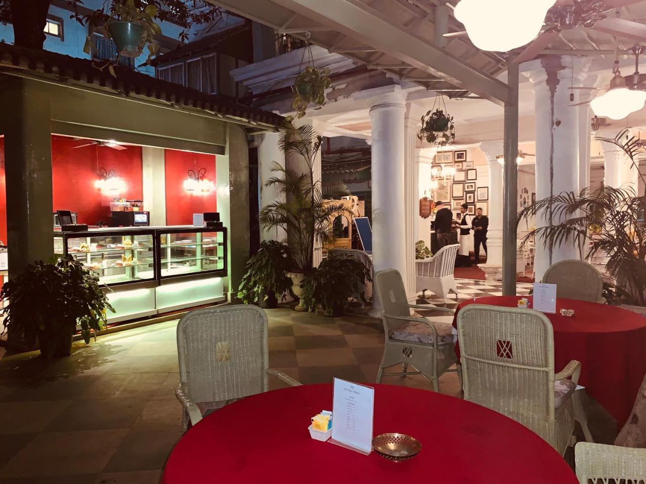 The Elgin Fairlawn, Kolkata Hotell Eksteriør bilde
